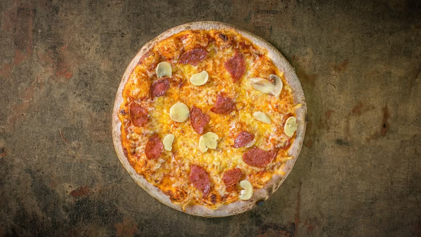 Pizza Klasik s puranjo šunko